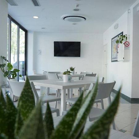 Lively Hotel Bellaria-Igea Marina Ngoại thất bức ảnh