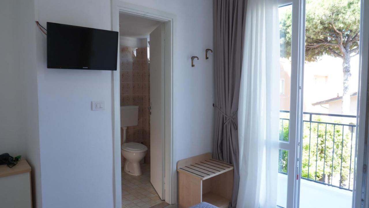 Lively Hotel Bellaria-Igea Marina Ngoại thất bức ảnh