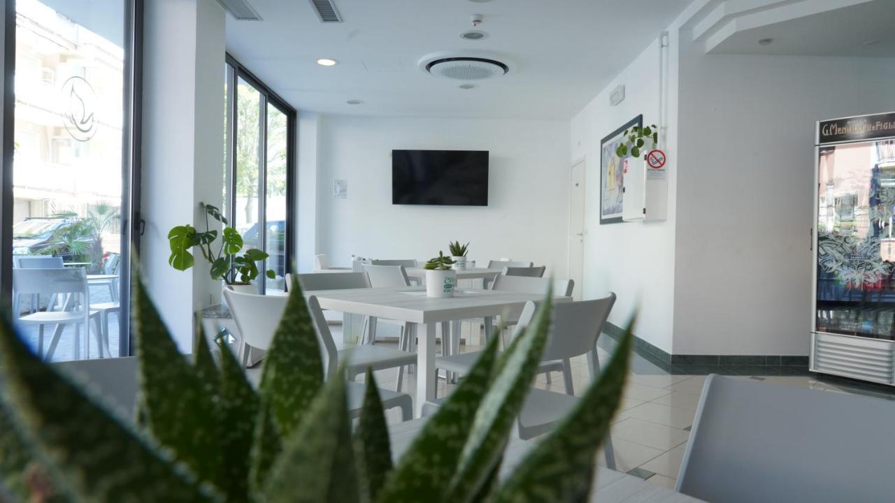 Lively Hotel Bellaria-Igea Marina Ngoại thất bức ảnh