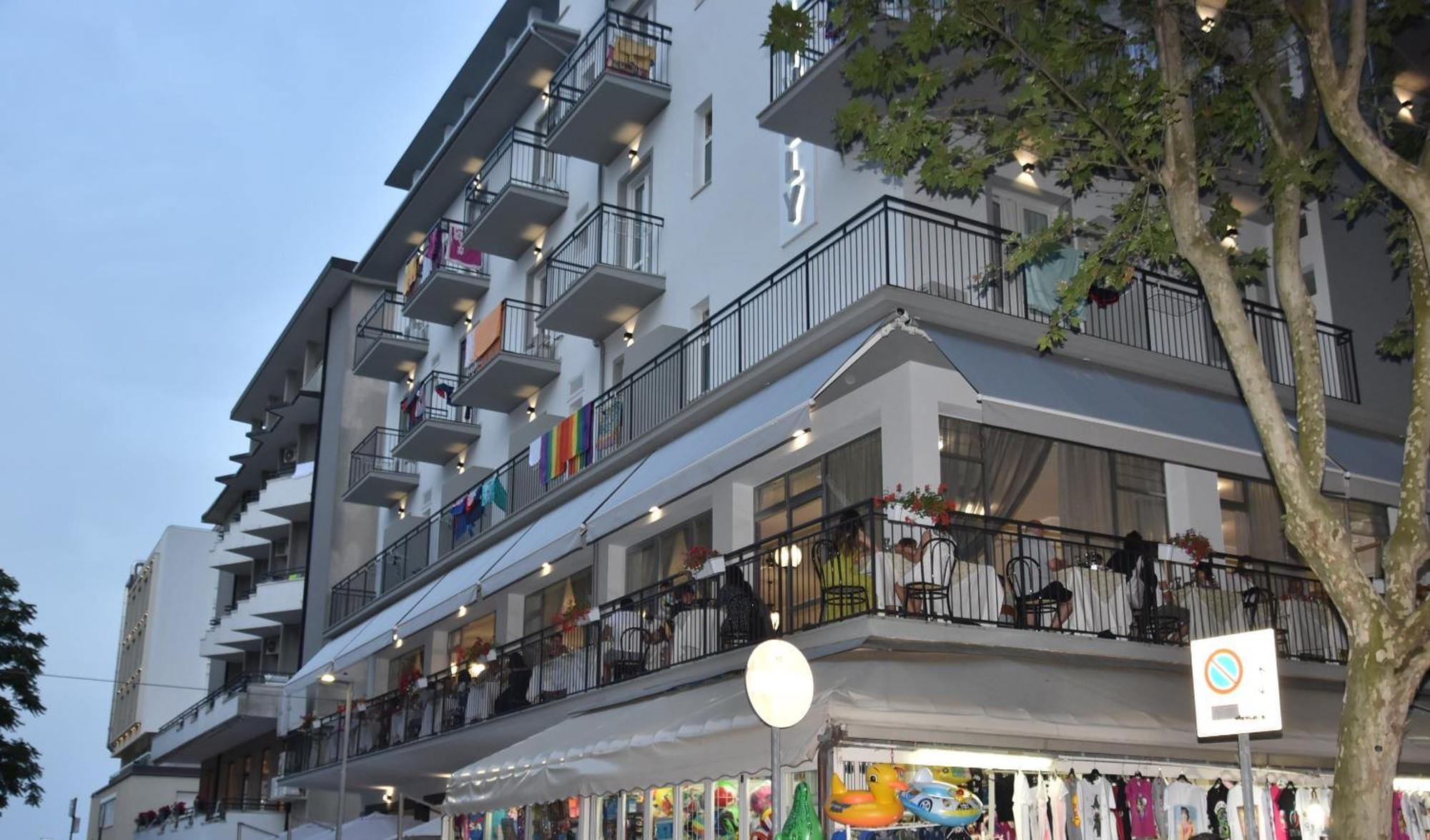 Lively Hotel Bellaria-Igea Marina Ngoại thất bức ảnh